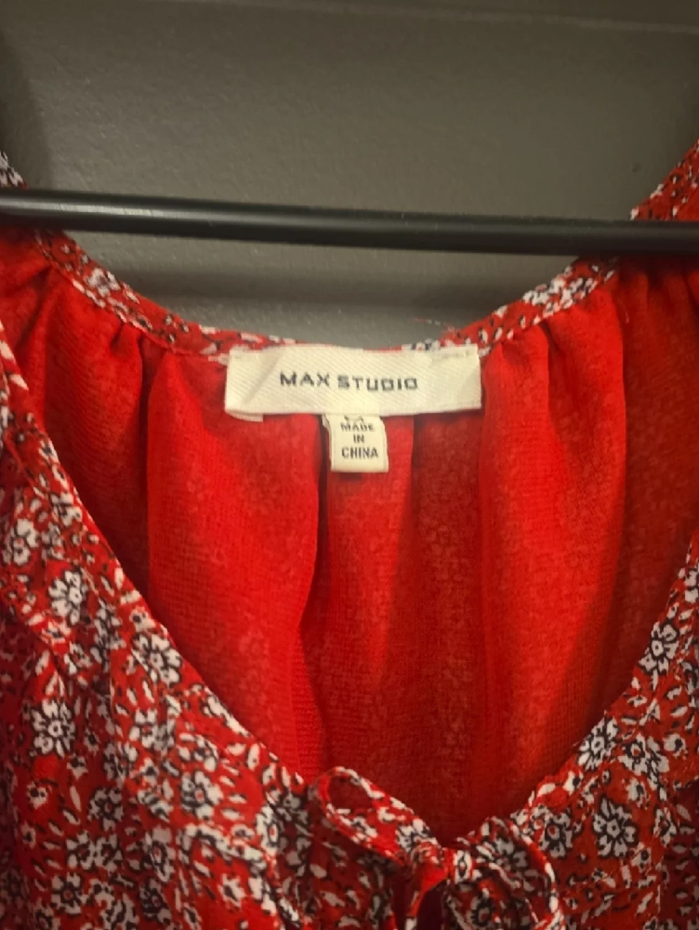 Max Studio Red Floral Tie-Neck Blouse - Picture 2 of 3